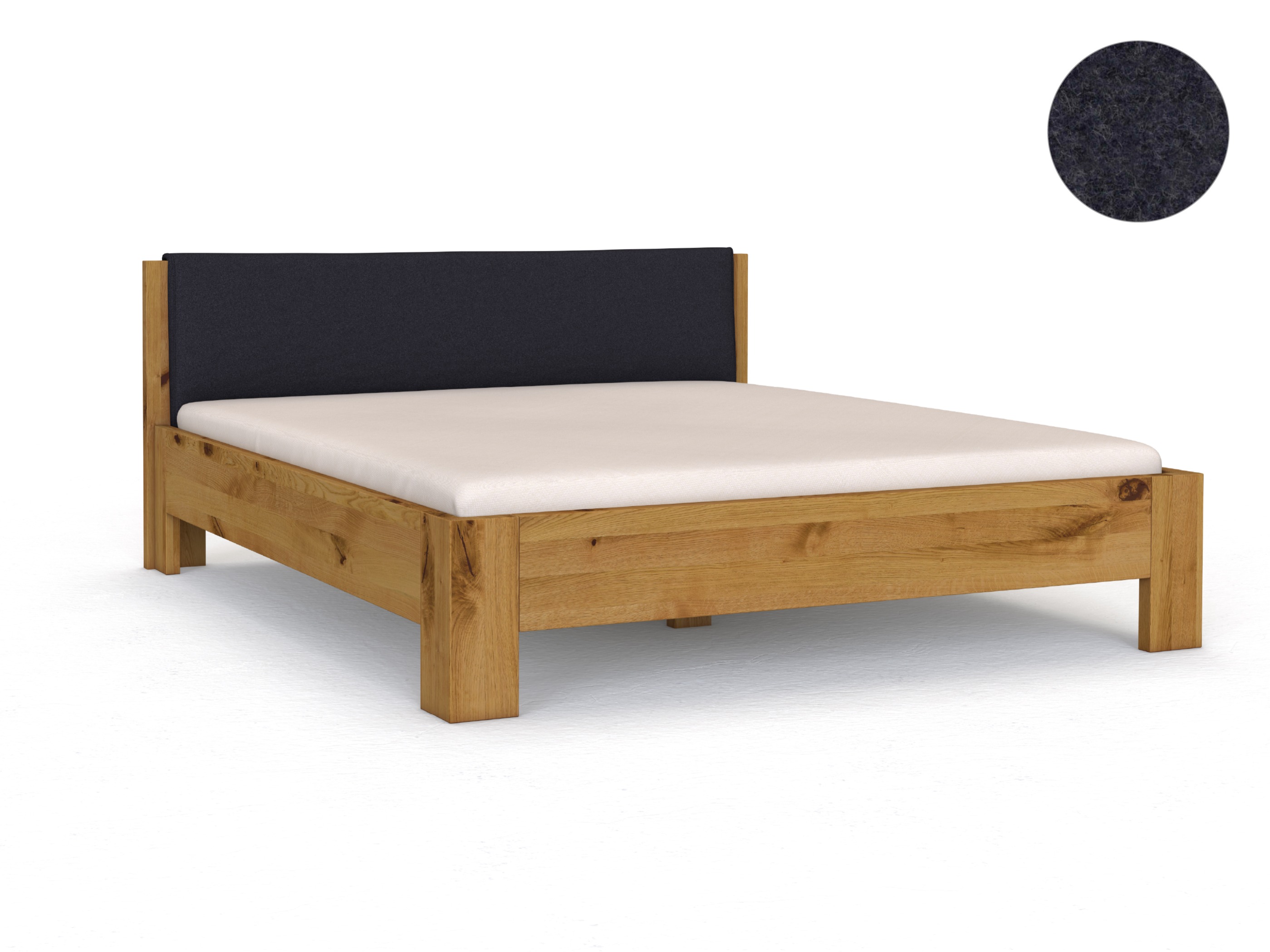 Wildeichenbett „Alois“ in 180 x 200 cm, mit Stoffkopfteil - Stoff: Schafschurwolle „Loden“ in der Farbe Nachtblau