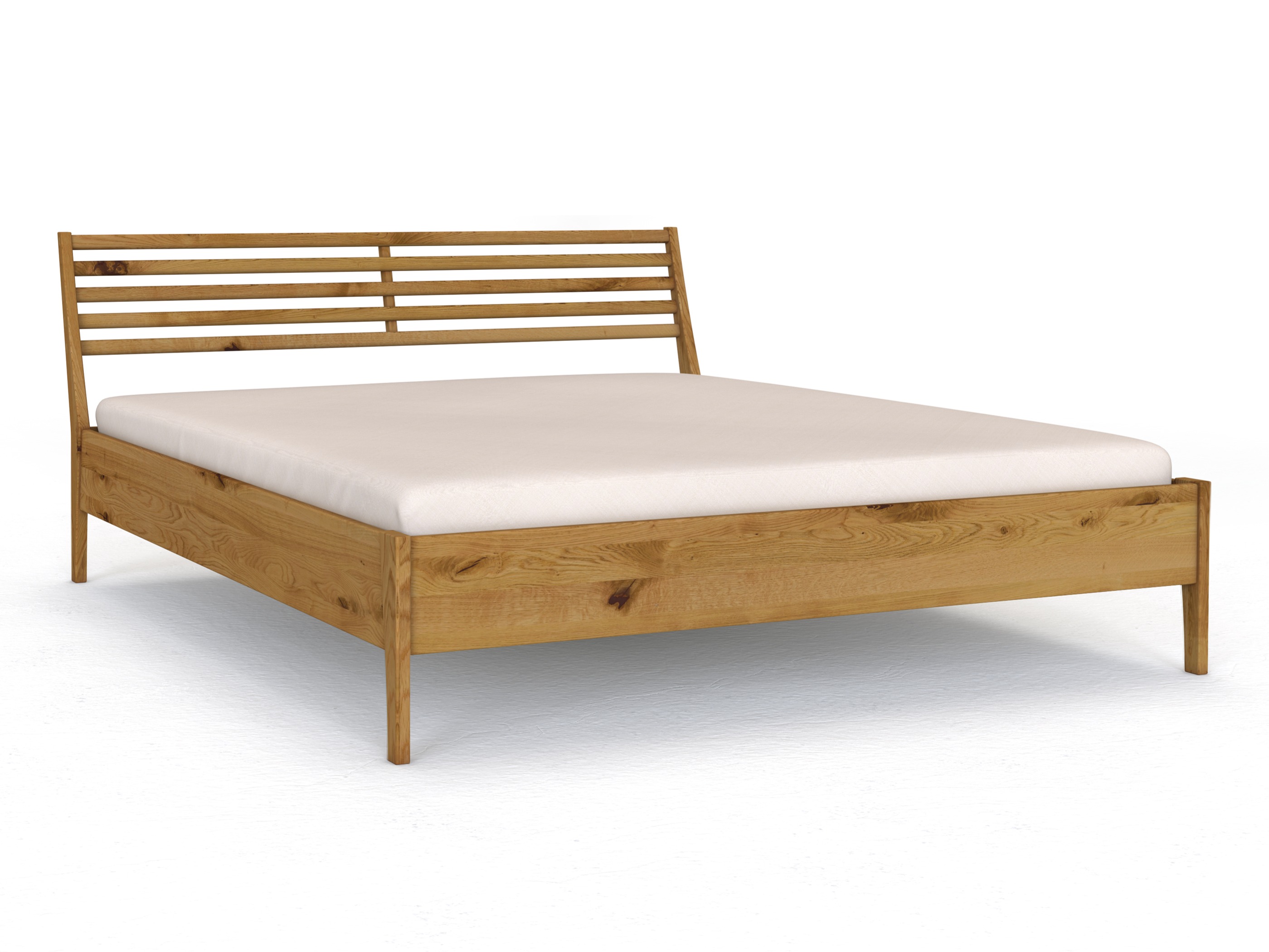 Bett „Luisa“ aus Wildeiche in 180 x 200 cm, mit Kopfteil „geteilt“