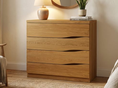 Eichenkommode „Astrid“ mit 4 Laden