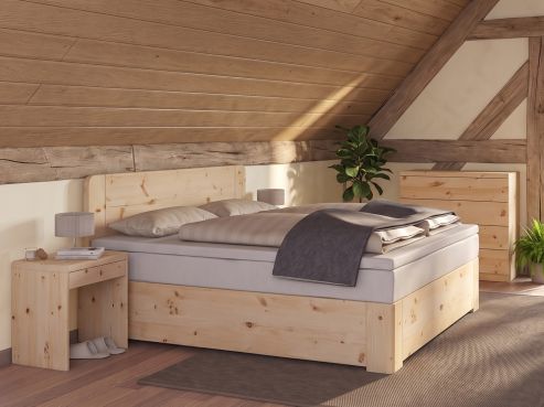 Zirbenholzbett „Niklas“ Boxspring