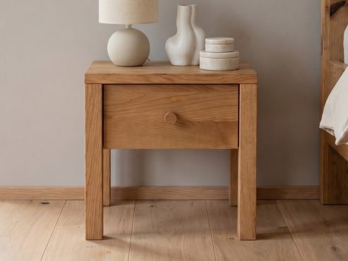 Nachttisch aus Zirbenholz mit Lade