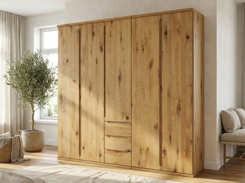 Wildeichenschrank „Valentin“, 5-türig, Höhe 220 cm, Griffausführung „Lukas“, Inneneinrichtung: E