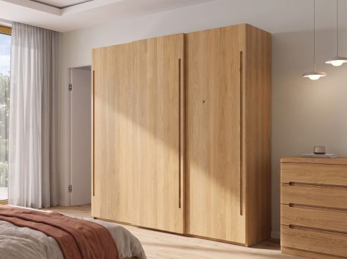 Eichenschrank Hell „Viktor", 3-türig, Höhe 220 cm mit Griff C