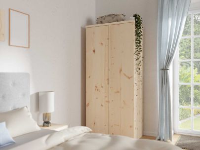 Zirbenschrank „Romana“, 2-türig, Höhe 220 cm, Griffausführung „Lukas“