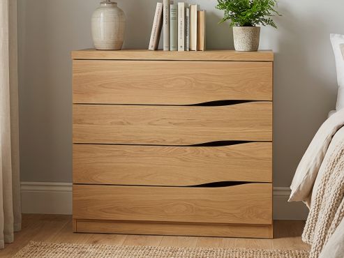 Eichenkommode Hell „Astrid“ mit 4 Laden