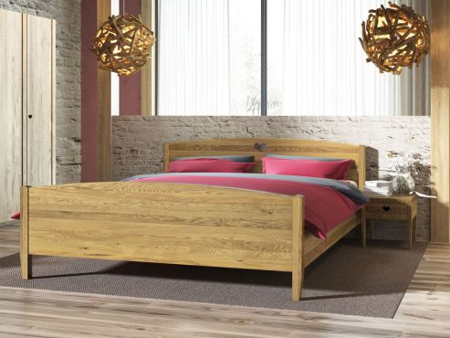 Schlafzimmer mit Eichenholzbett "Heidi" 180 x 200 cm