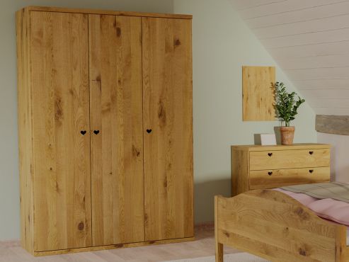 Wildeichenschrank „Romana“, 3-türig, Höhe 220 cm, Griffausführung „Heidi“, Inneneinrichtung: A