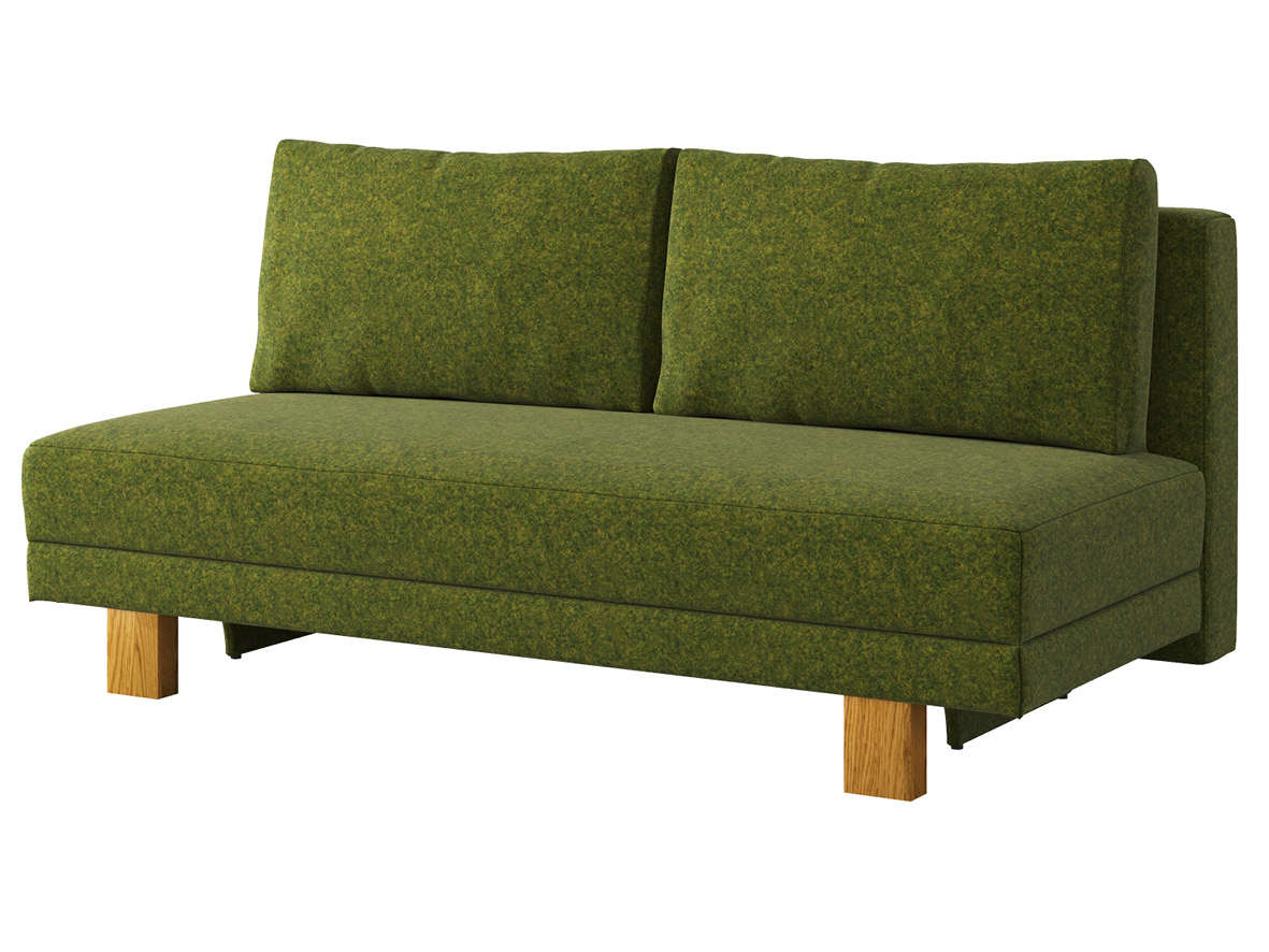 Sofa „Mara“ mit Stoff Loden von „Steiner 1888“: Sofafarbe Grün, Kissenfarbe Grün, Holzfüße in Wildeiche