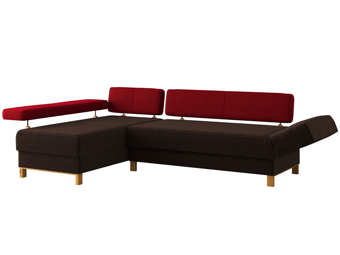 Sofa „Stella“ mit Stoff „Ankogel“: Sofafarbe Kaffee, Farbe der Rückenlehnen Kirsch, Anbauelement links,  Holzfüße in Wildeiche