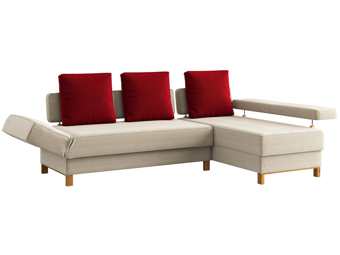 Sofa „Stella“ mit Stoff „Ankogel“: Sofafarbe Flanell, Kissenfarbe Kirsch, Anbauelement rechts, Holzfüße in Wildeiche