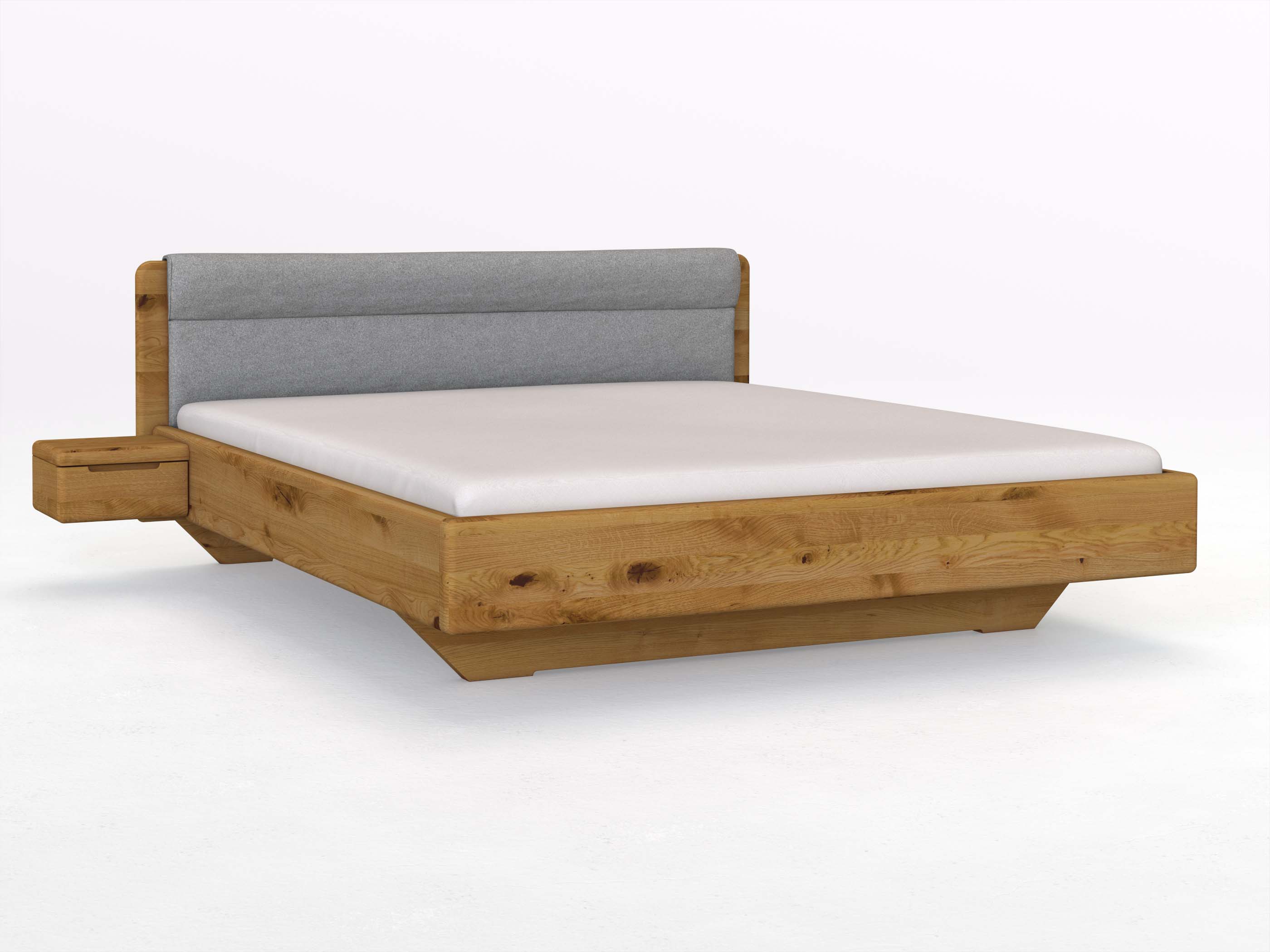 Wildeichenbett „Valentina“ in 180 x 200 cm mit 2 Nachttischen - Griff: Griffleiste B und mit Stoffkopfteil - Stoff: Schafschurwolle „Loden“ in der Farbe Nebelgrau